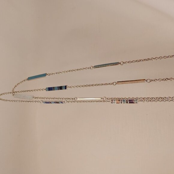Long Double Strand necklace with rectangular block - Picture 3 of 3